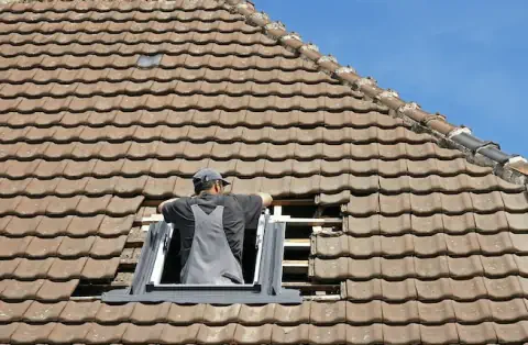 Pose de velux - Maubert-Fontaine